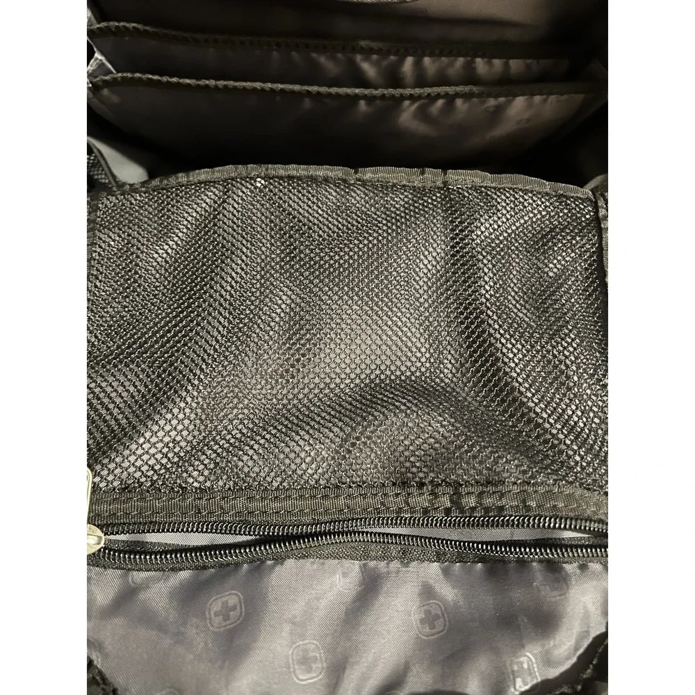 SwissGear 1900 ScanSmart Backpack - fits up to 17